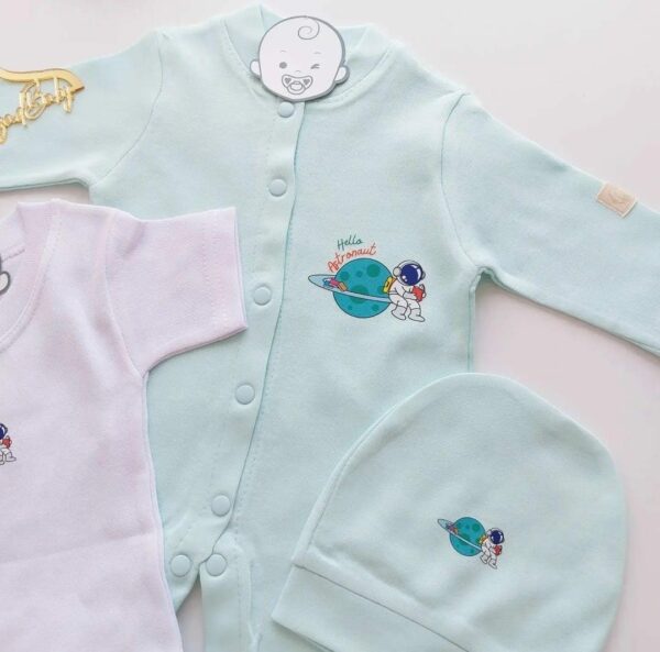 Ensemble grenouillère bébé est body avec bonnet et moufles motif Space