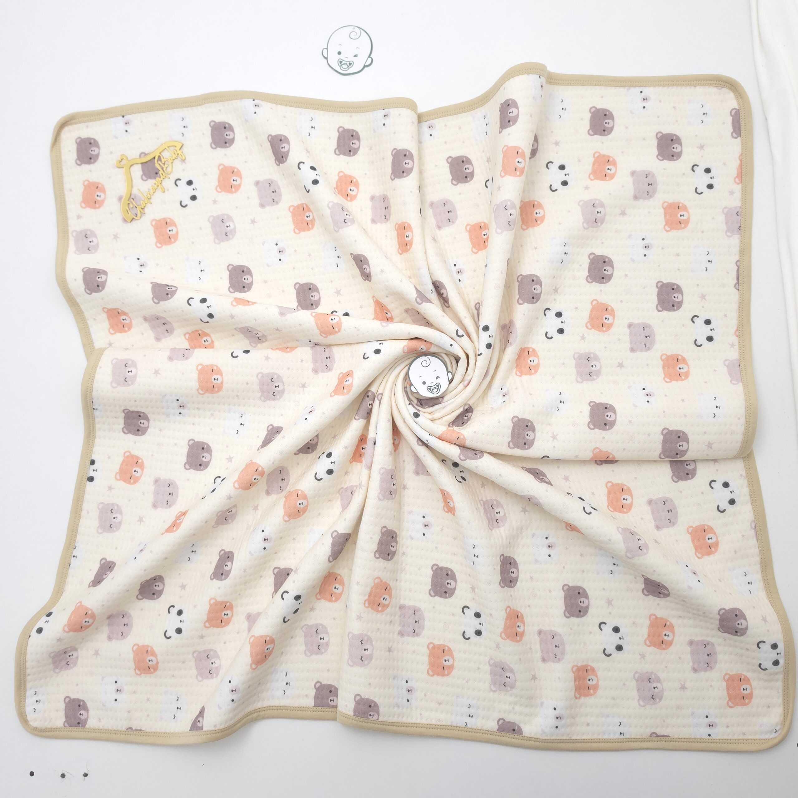 Coffret Naissance Bébé 100% Coton – Pack Complet avec Couverture, Serviette & Vêtements + 3 Cadeaux - Image 3